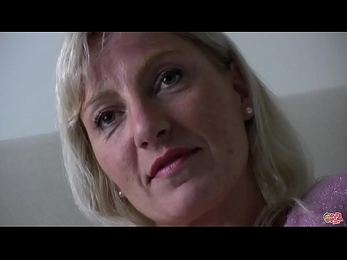 ❤️ Hepimizin becerdiği anne... Hanımefendi, kendinize gelin! Porno tr.com-fullporner.ru ﹏